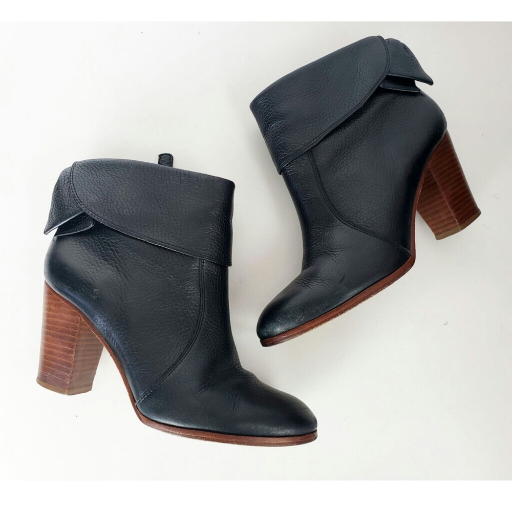 Kate Spade Lanise Leather Bow Ankle Booties